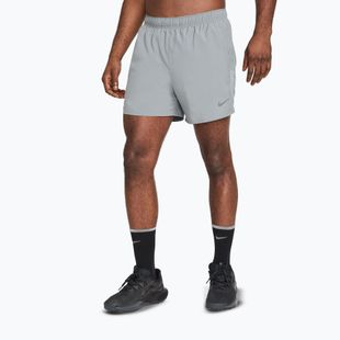 Pantaloni scurți pentru bărbați Nike Dri-Fit Challenger 5" 2in1 smoke grey/dark smoke grey