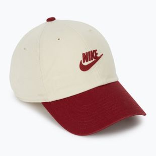 Șapcă Nike Club Unstructured Futura Wash light khaki/team crimson/team crimson