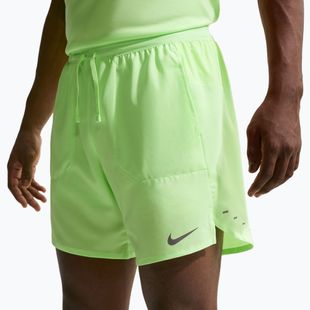 Pantaloni scurți de alergare pentru bărbați Nike Stride Dri-Fit 2in1 7" lime blast