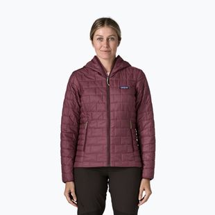 Geacă izolată pentru femei Patagonia Nano Puff Hoody berry fig
