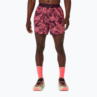 Pantaloni scurți de alergare pentru bărbați Asics Fujitrail All Over Print 5In Short Blazing Coral/Dark Aubergine