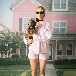 Tricou pentru bărbați Kaotiko Stripes Dark People pink / white