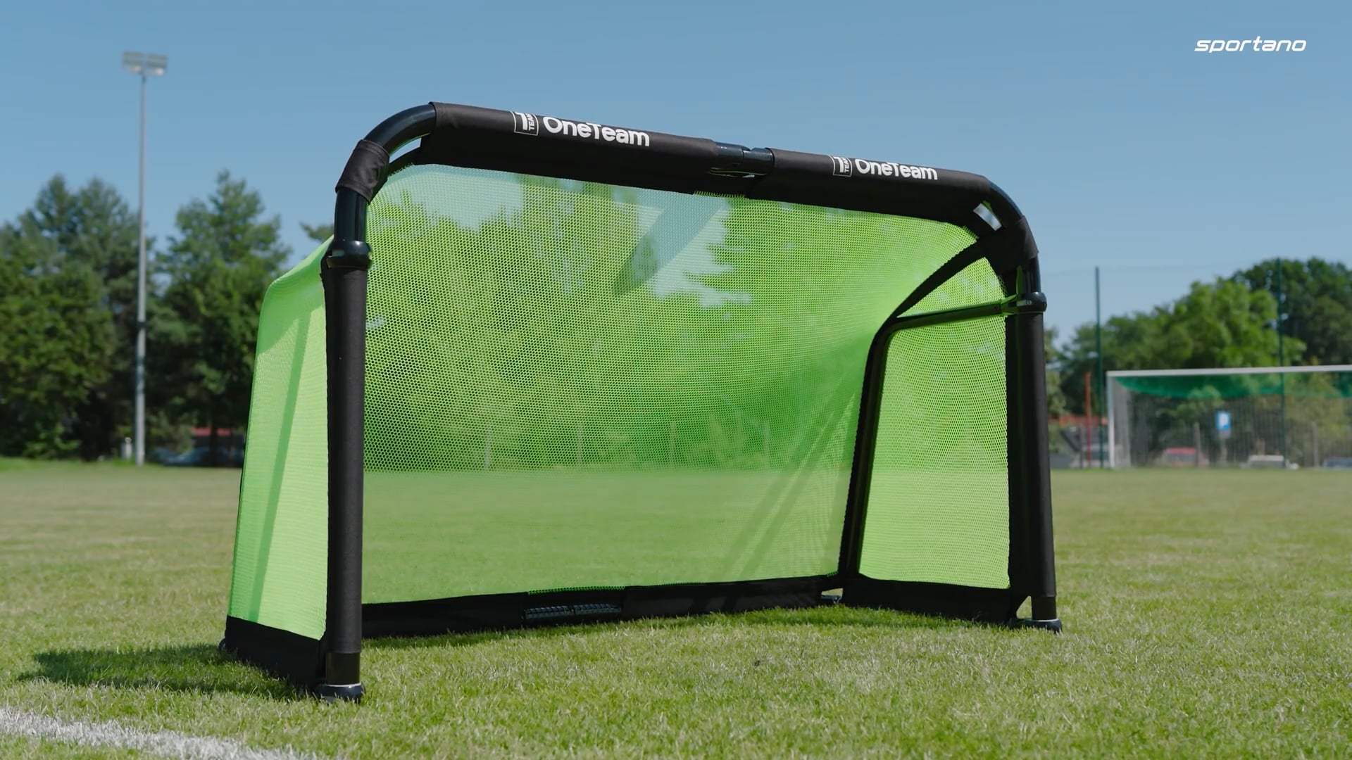 Poartă de fotbal OneTeam SWIFTGOAL 150 x 90 cm foldable black/green