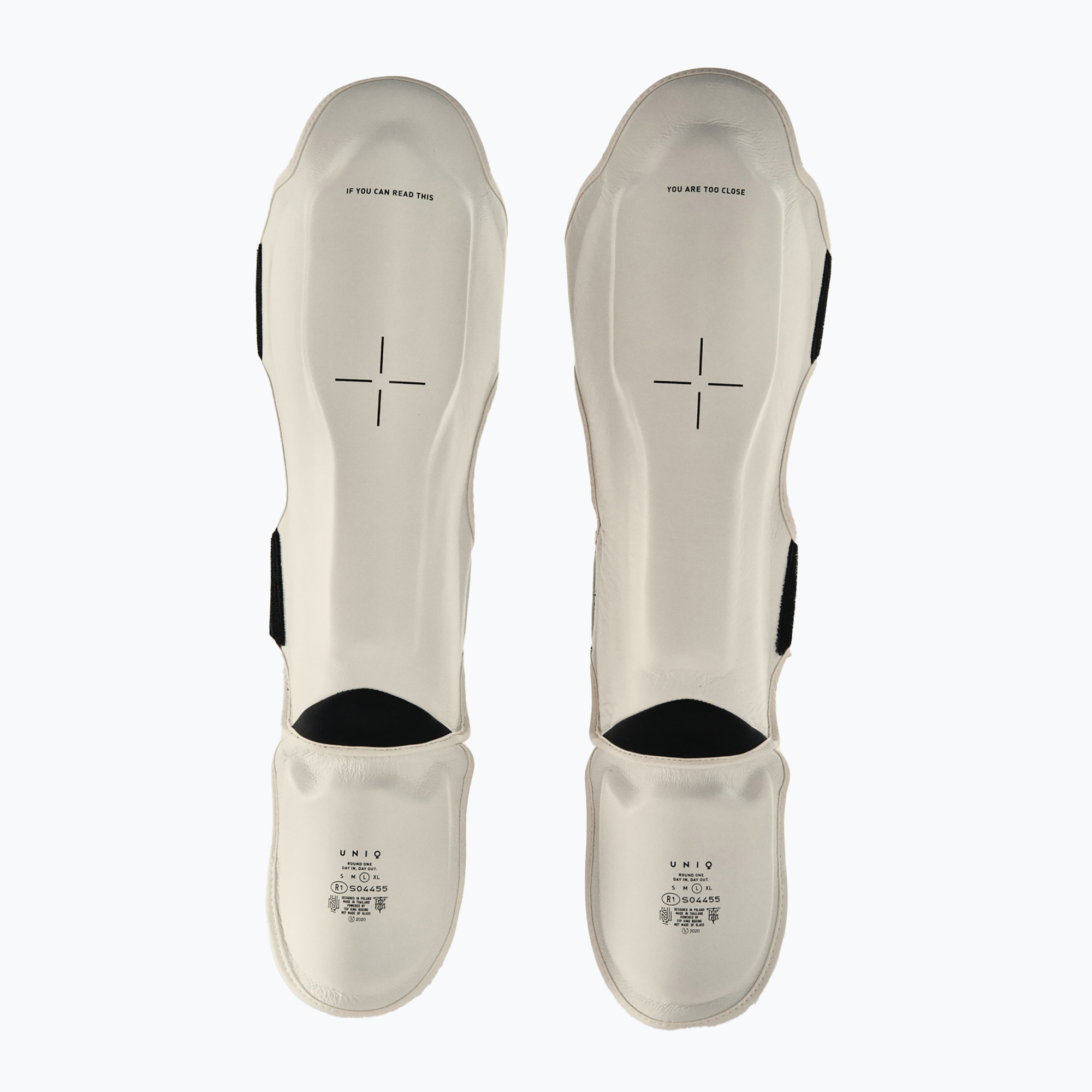 Protectori pentru tibie UNIQ UQSG2 technical white (UQSG2-WH)