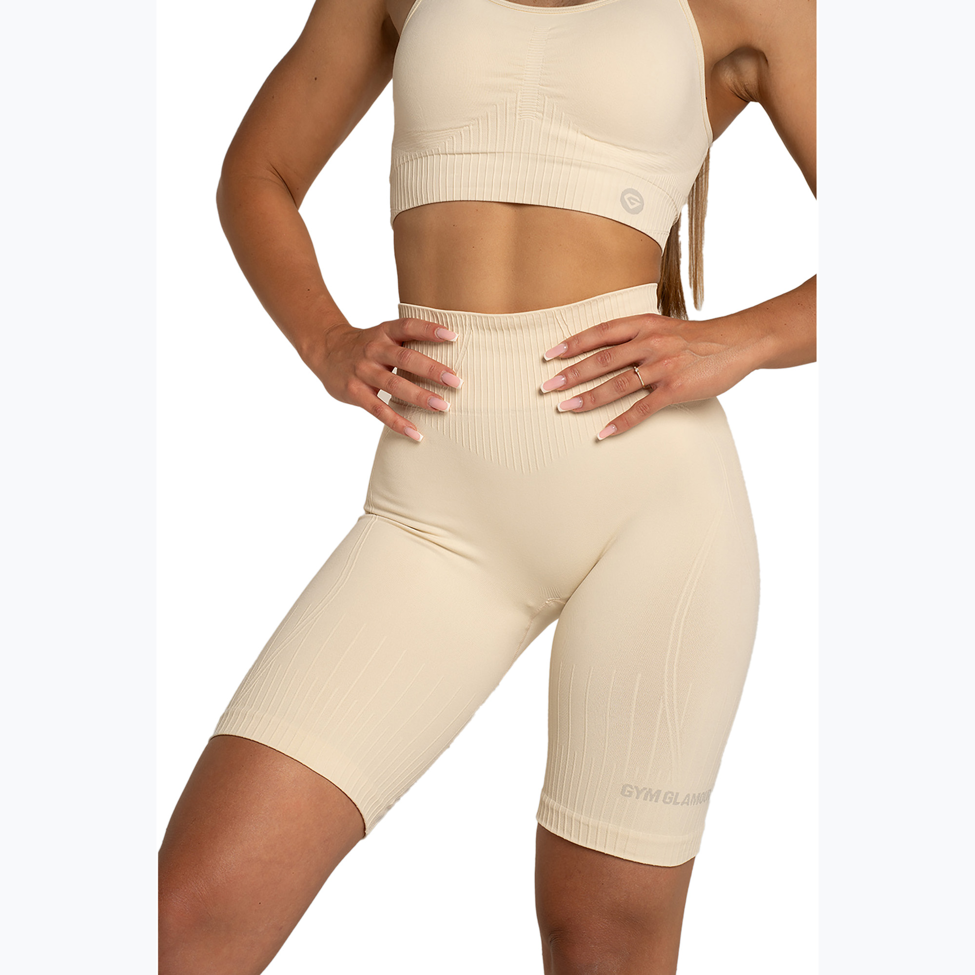 Pantaloni scurți de antrenament pentru femei Gym Glamour Push Up 2.0 nude (Push Up 2.0 611-3)