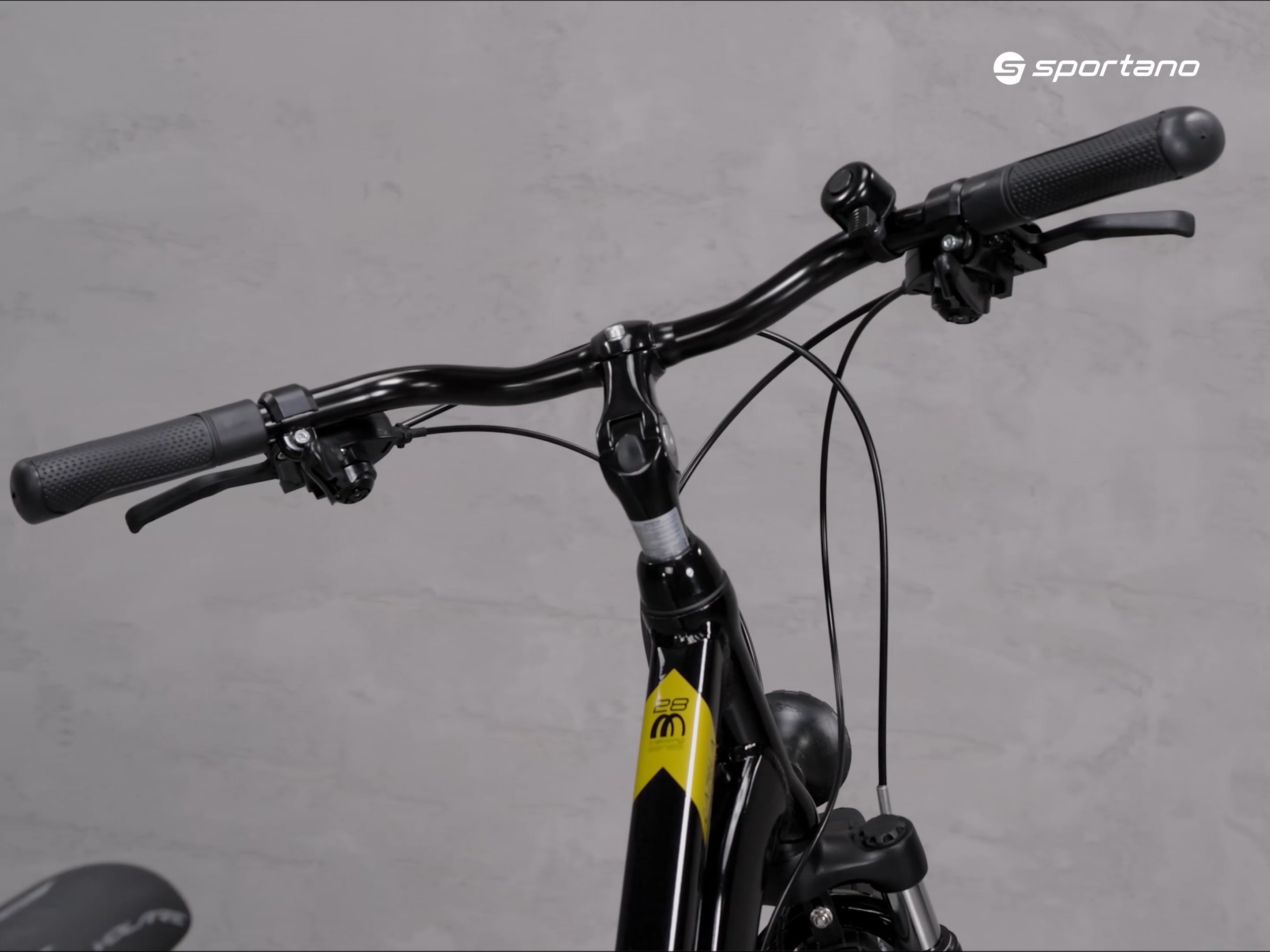 Bicicleta de trekking pentru femei Romet Gazela negru/galben R22A-TRE-28-19-P-468