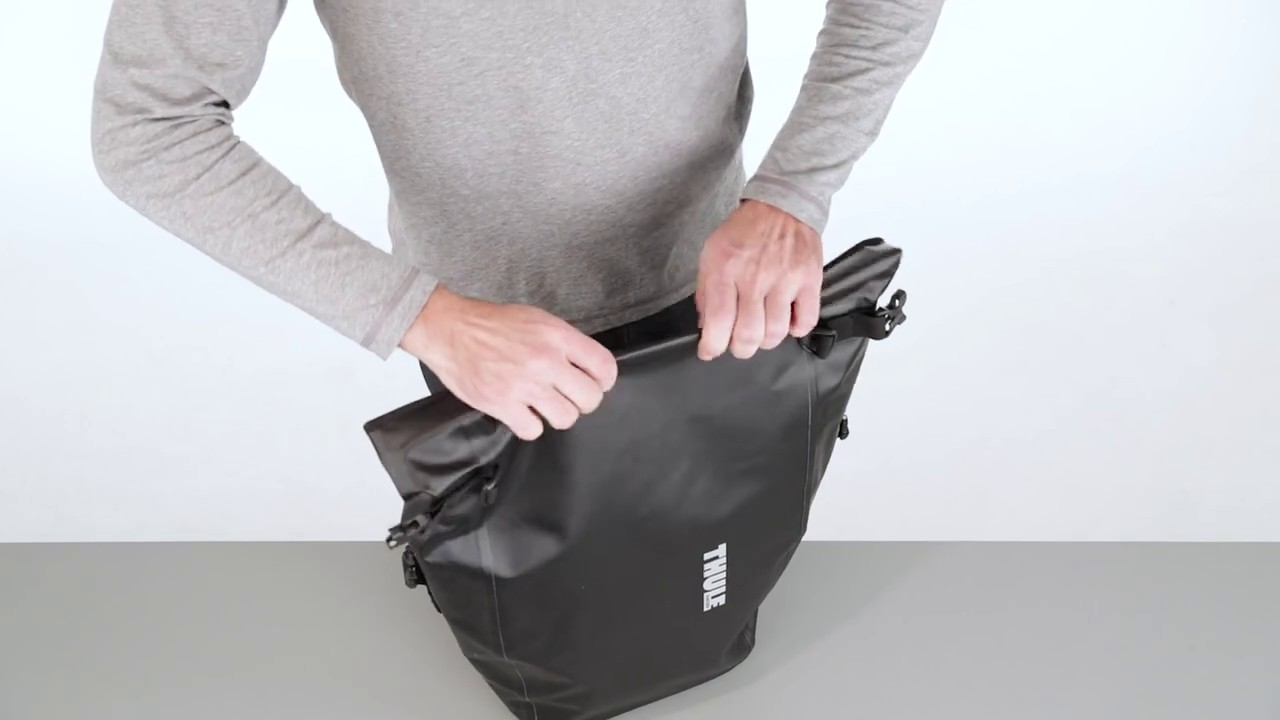 Genți de ciclism pentru portbagaj Thule Shield Pannier 13L albastră 3204206