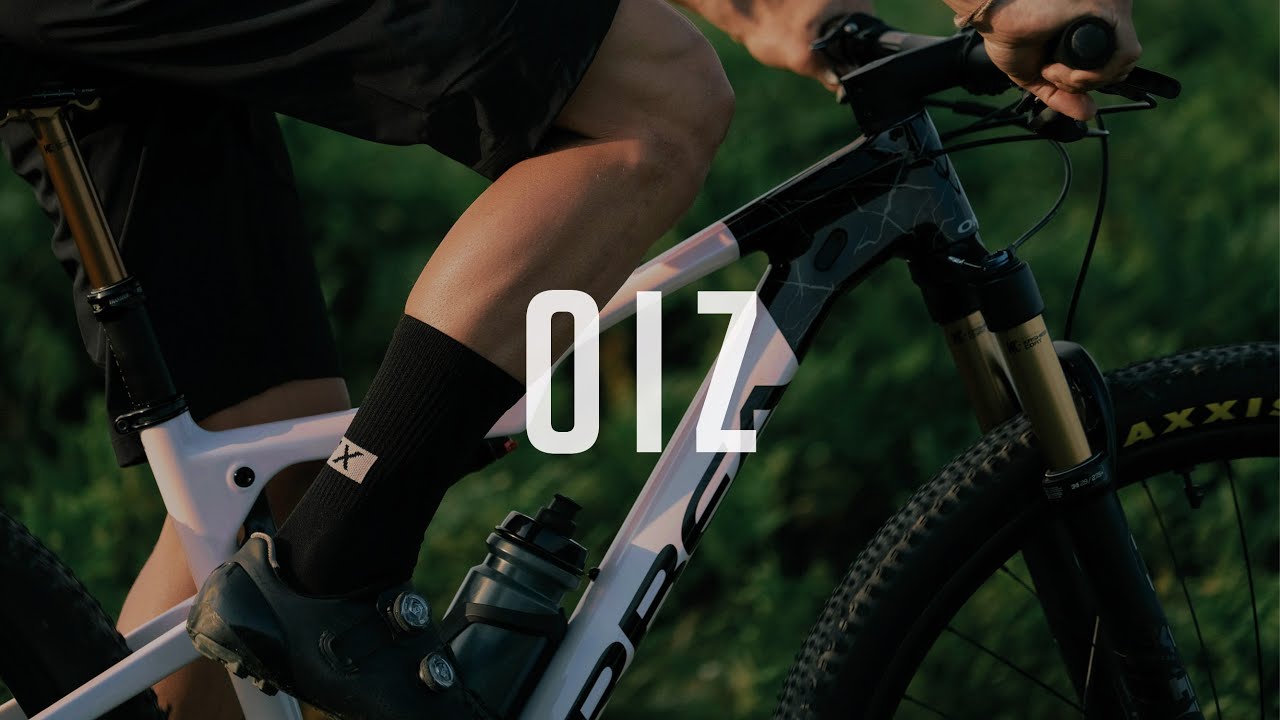 Bicicletă de munte Orbea Oiz M20 TR portocaliu-neagră M23621LE