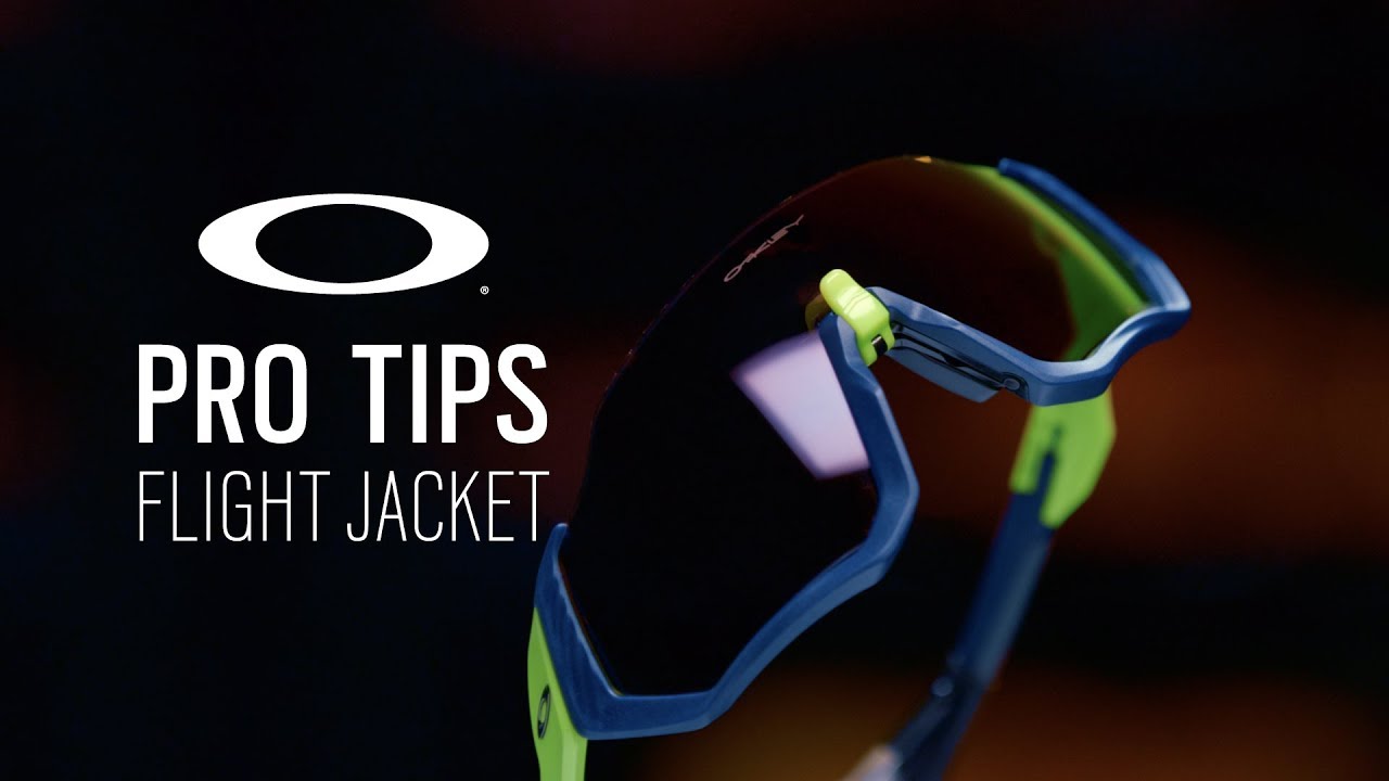 Oakley Flight Jacket ochelari de ciclism negru-violet 0OO9401